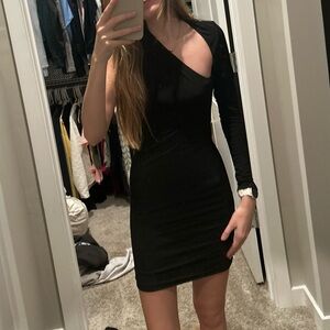 Elegant Black One-Shoulder Dress